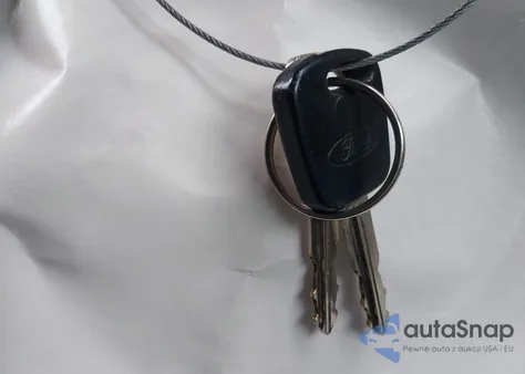 2002 Ford Escape Xlt z USA, uszkodzony, nr VIN 1FMYU04192KC73886